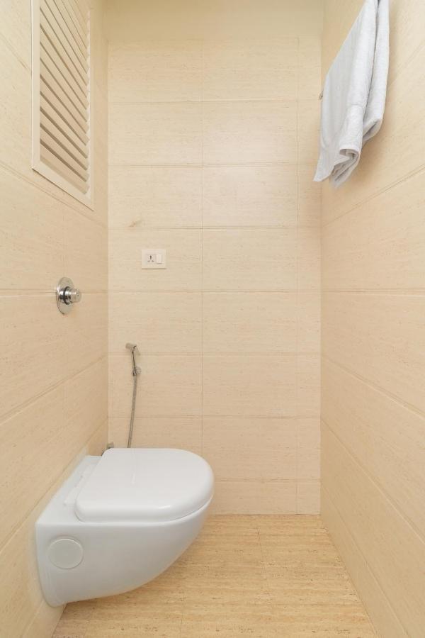 Hostel The Covie Vimannagar 102